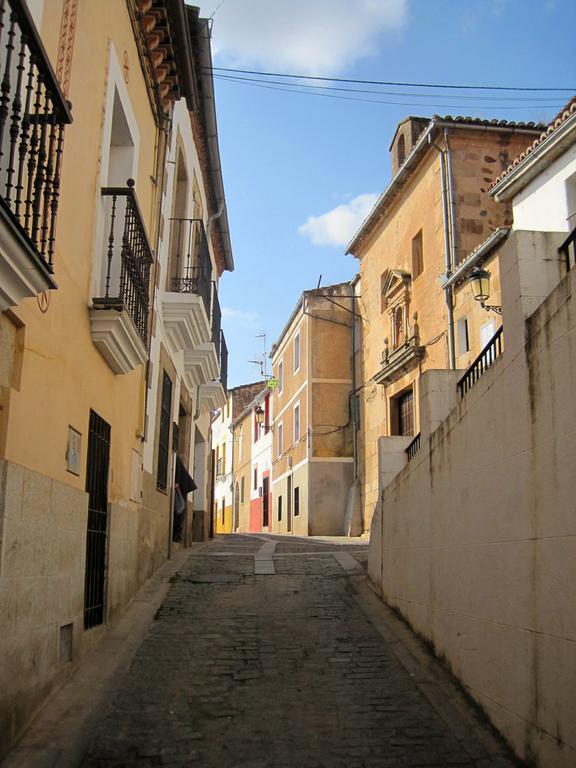 La Casina De Piedra Encanto - Parte Antigua De Caces חדר תמונה