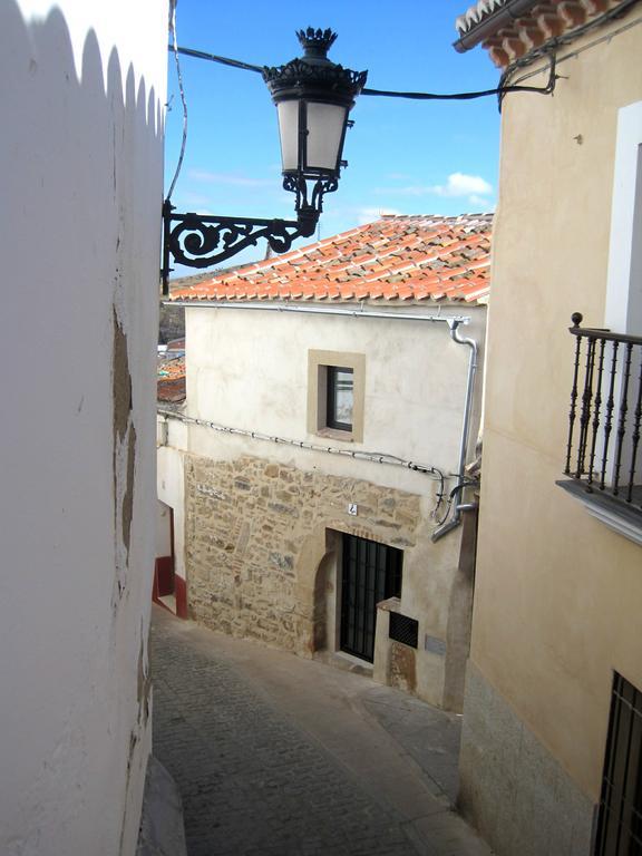 La Casina De Piedra Encanto - Parte Antigua De Caces חדר תמונה